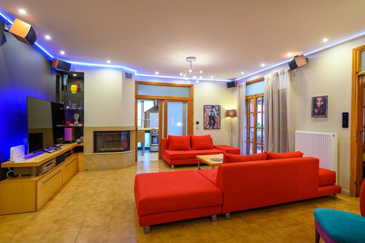 Cozy Small Smart Villa With Private Pool Mikri Mantineia Kalamáta Buitenkant foto