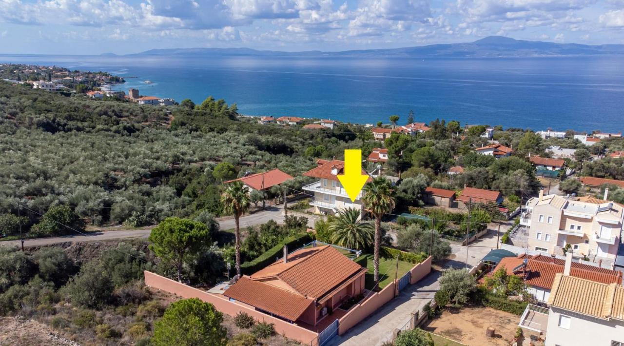 Cozy Small Smart Villa With Private Pool Mikri Mantineia Kalamáta Buitenkant foto
