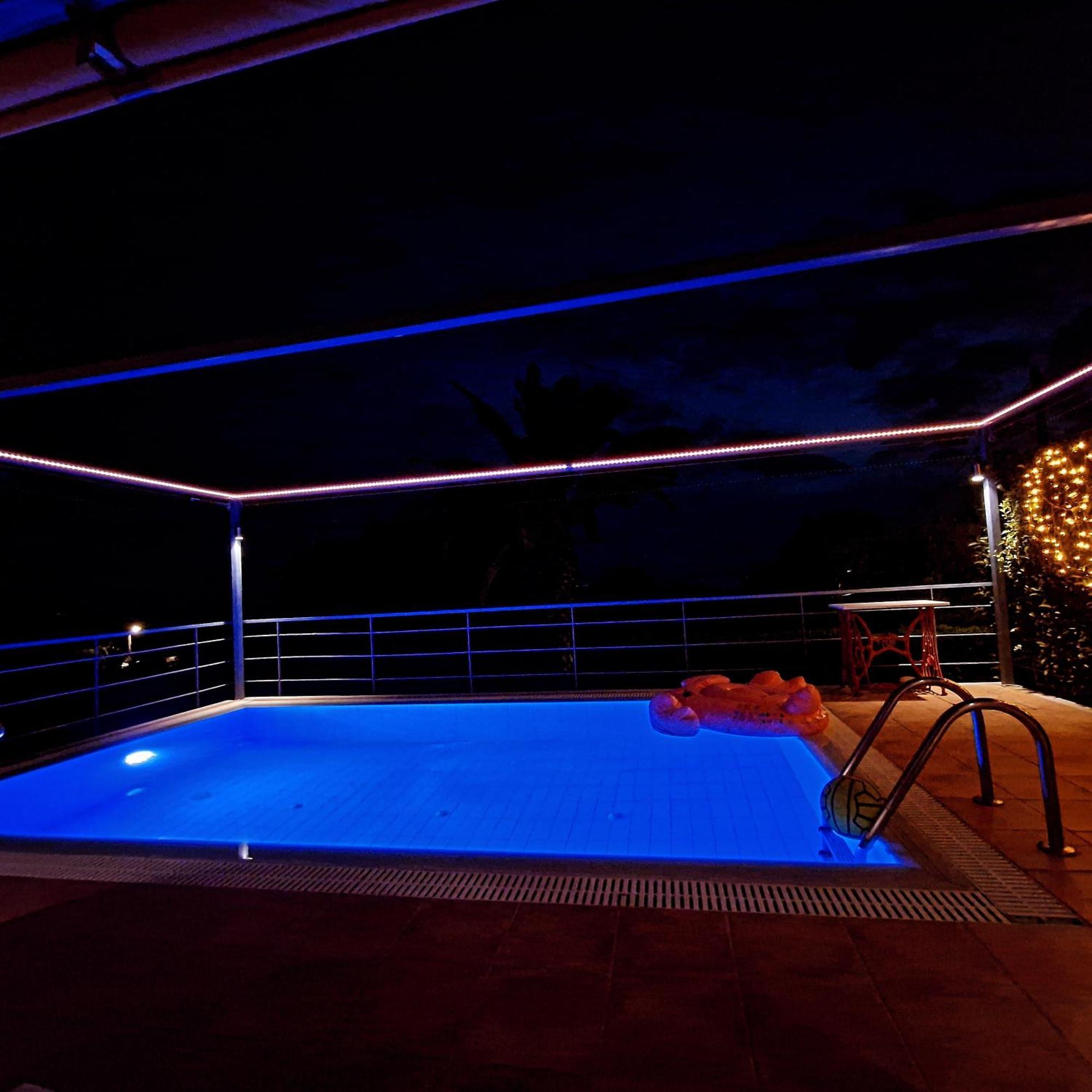 Cozy Small Smart Villa With Private Pool Mikri Mantineia Kalamáta Buitenkant foto